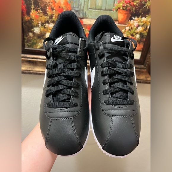 Nike Cortez Basic Black White sneakers - Picture 6 of 16